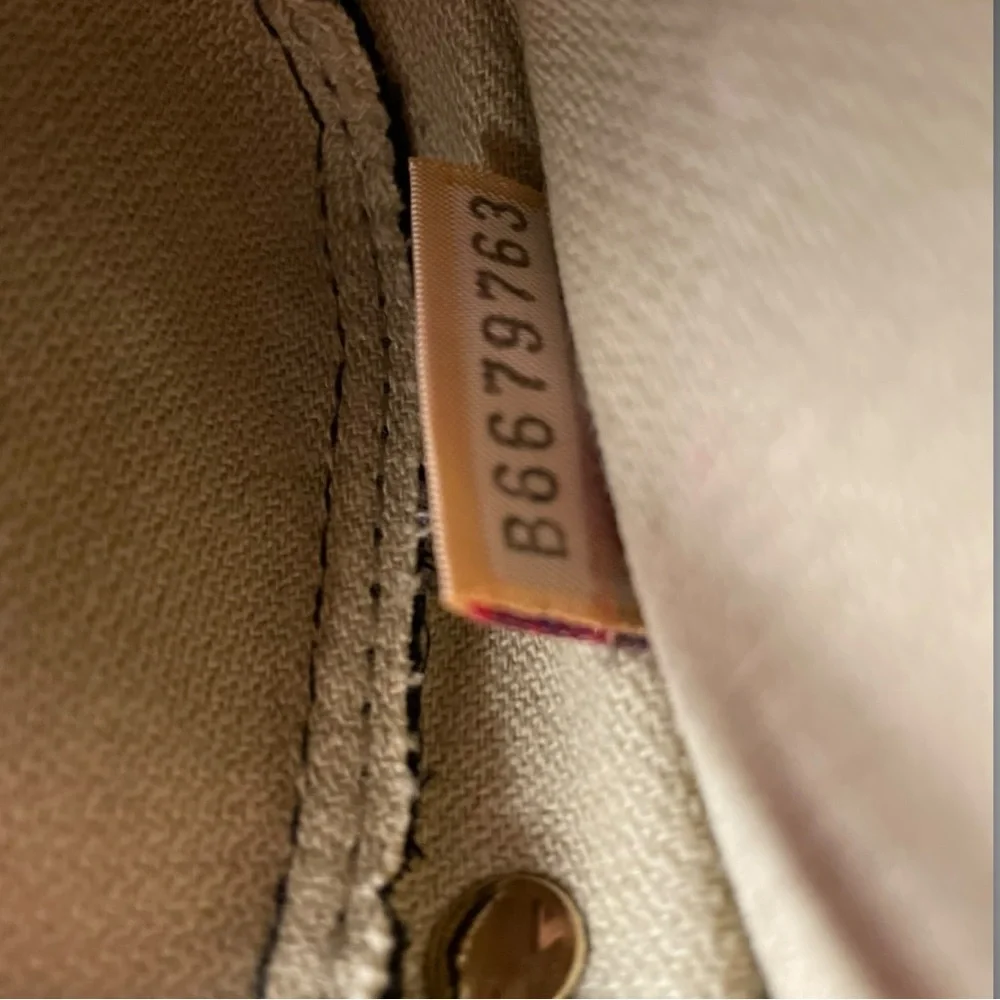 DOONEY & BOURKE 🪢 1975 SIGNATURE COLLINS FLAP CLUTCH IN BLACK & YELLOW - Picture 10 of 14